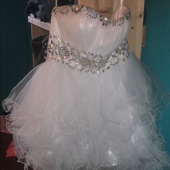 Dress - Picture 1 of 3